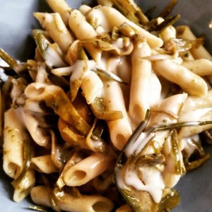 Pasta carciofi e panna vegetale